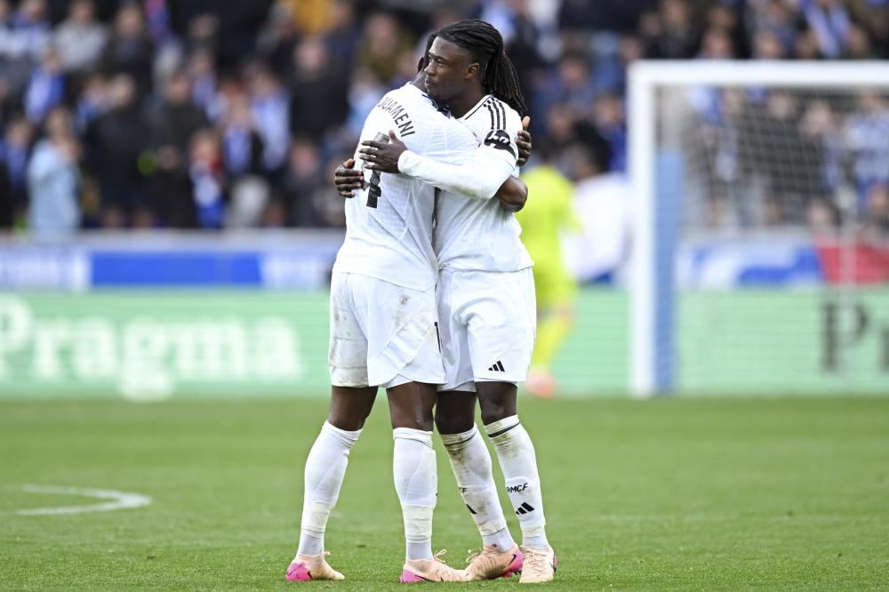 将所有锅甩 将所有锅甩