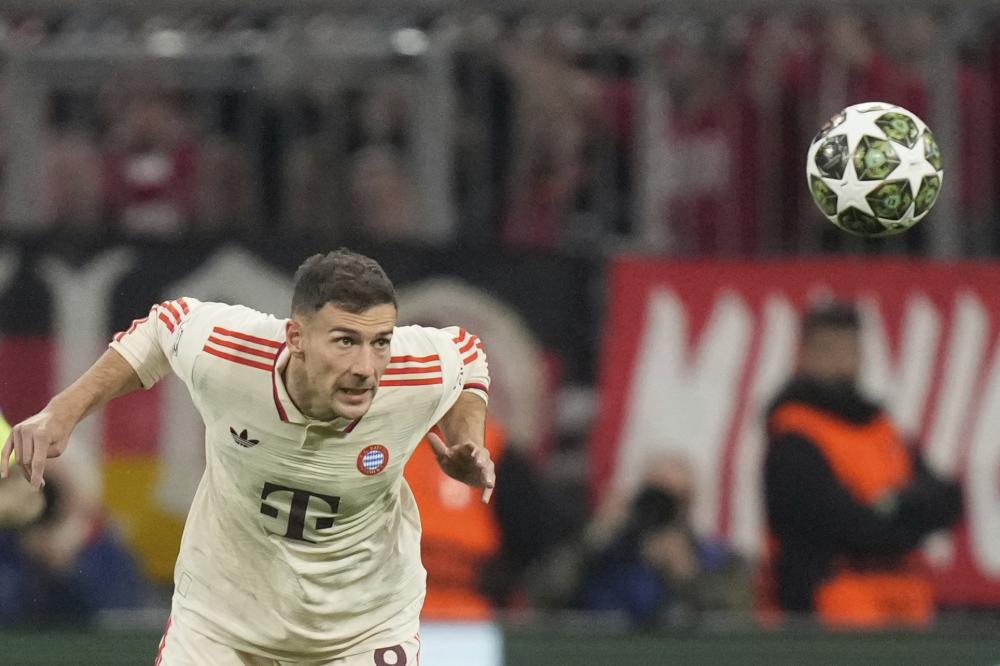 并多次为球 并多次为球